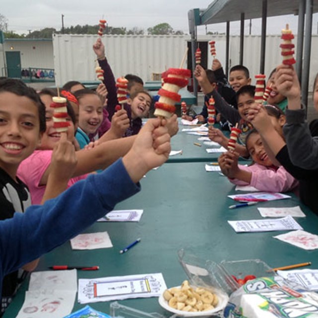 Hazard students enjoy healthy snacks throughout the school year.